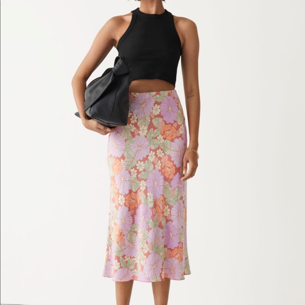 Floral Mid length skirt